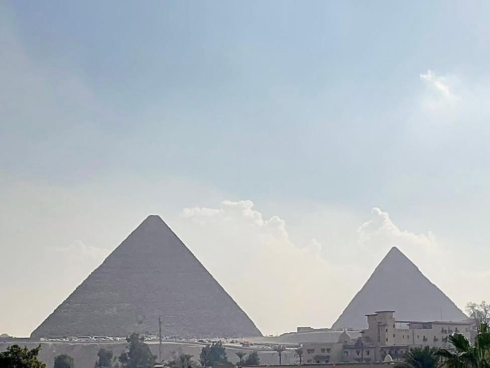 H10 Pyramids View Vandrarhem Giza Exteriör bild